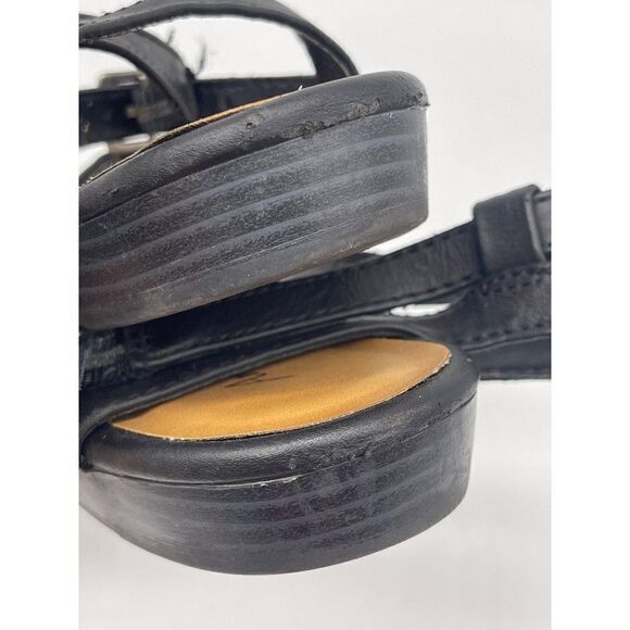 American Eagle Black Strappy Sandals Size 10 - Picture 8 of 8